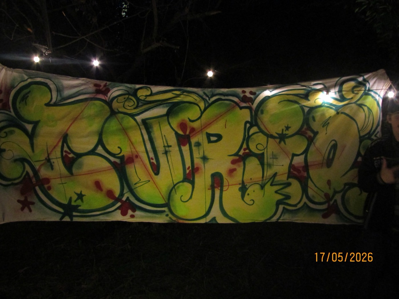 CHIKI & MOX · Graffiti en vivo